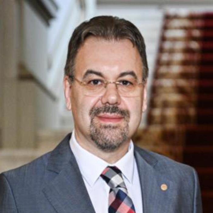 "Avantajul forței de muncă ieftine nu mai e suficient". Mesajul lui Leonardo Badea despre noul model de dezvoltare economică