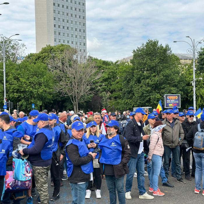 BNS cheamă la dialog partidele de la putere, înaintea protestului din 12 noiembrie: Guvernați și pentru noi, nu doar pentru voi!