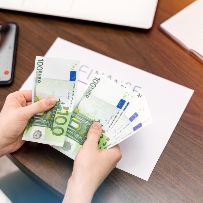 Cum îți poți crește veniturile fără să muncești mai mult