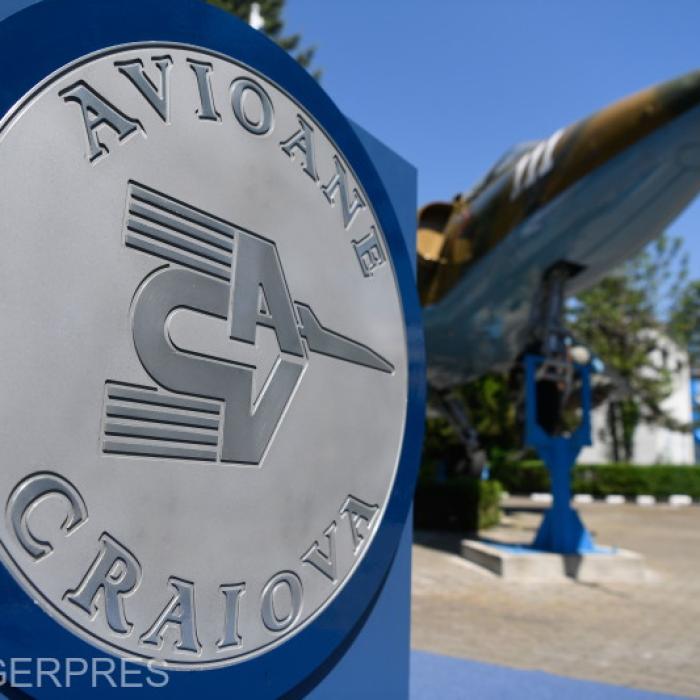 Avioane Craiova, la un pas de colaps: 8 milioane de euro penalități dacă nu livrează IAR 99 până la 15 februarie