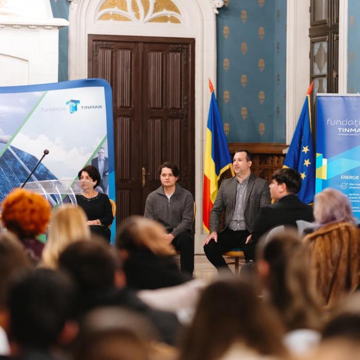 Fundația Tinmar - „Educație pentru Viitor”: 1.110 elevi din județul Iași primesc burse de merit în valoare totală de 560.000 de euro
