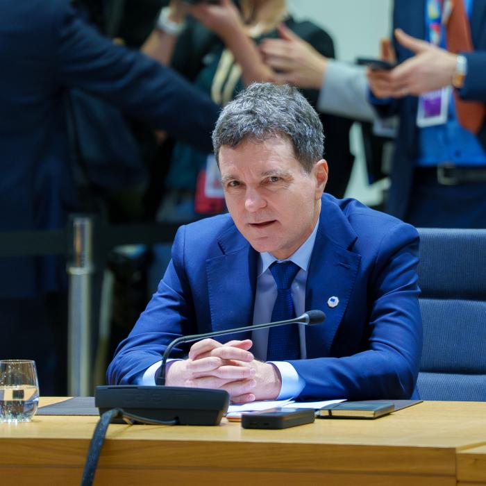 Nicuşor Dan participă la Consiliul pentru Pace, de la Washington