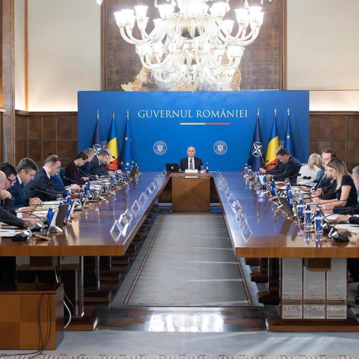 Guvernul a aprobat reducerea temporară a accizei la motorină