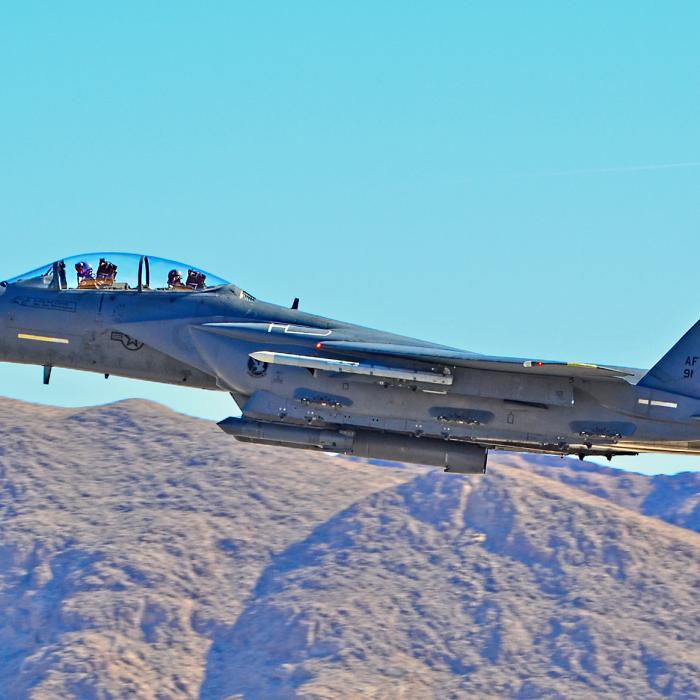 SUA caută un pilot după doborârea unui avion de luptă în Iran