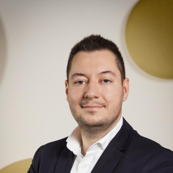 Colliers: Taxele, salariile și inflația împing costurile administrative pentru birouri la noi maxime în 2026   