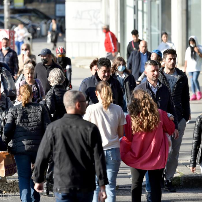 Angajații pe salariul minim pierd o parte din facilități de la 1 iulie