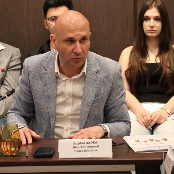 Bogdan Badea (Hidroelectrica): Panourile solare și eolienele creează dezechilibre în sistem. Bateriile, rol limitat