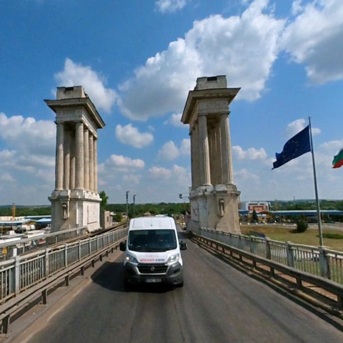 Adio drumuri în Bulgaria după țigări ieftine. ANAF și Vama îi trec pe cumpărători într-un registru electronic