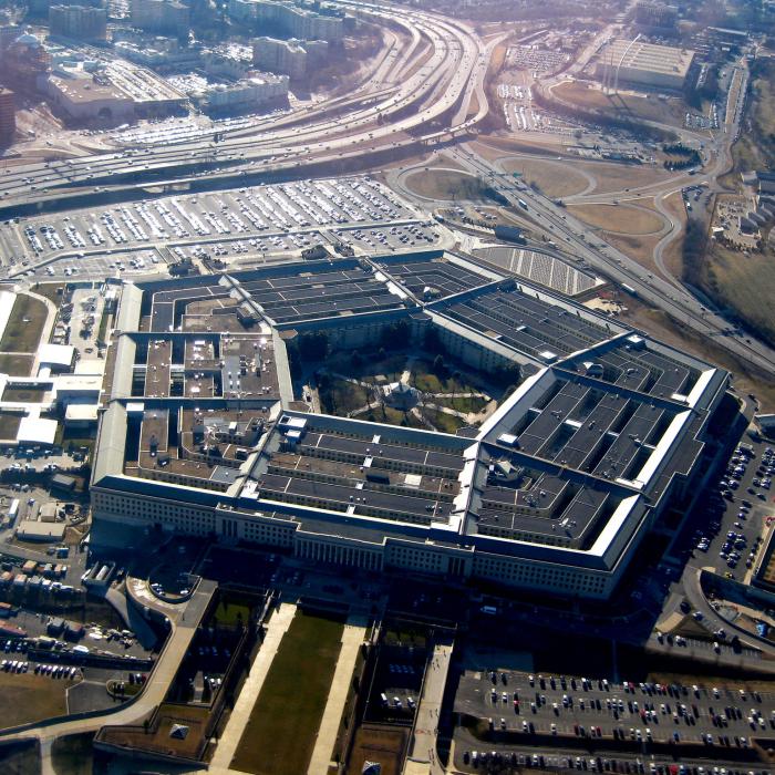 Industria americană de apărare, sub presiune. Stocurile de arme critice scad