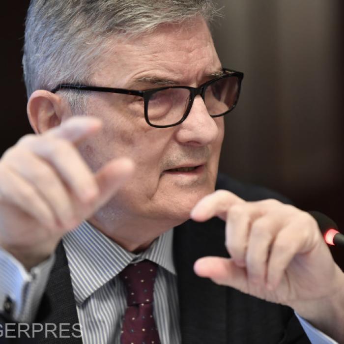 O reducere de taxe şi impozite în 2027 ar arunca România în "junk", spune Daniel Dăianu