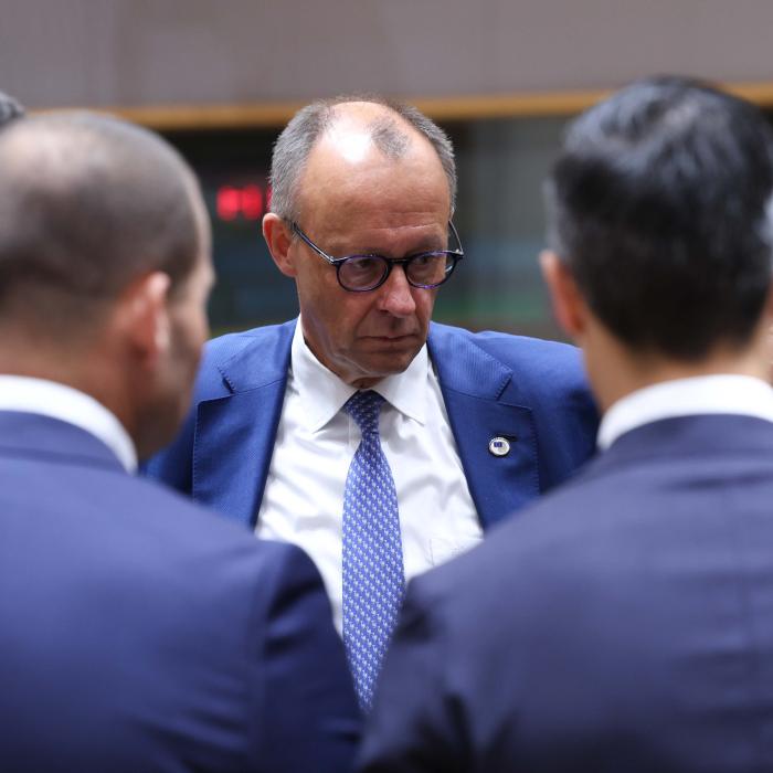Merz renunță la ONU și rămâne la Berlin. Se clatină scaunul cancelarului german