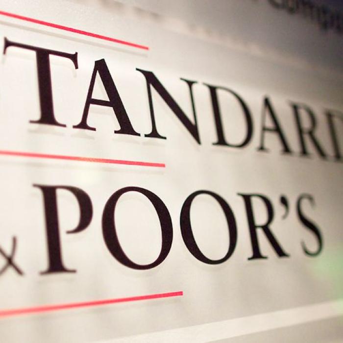 S&P menține ratingul României, dar avertizează: blocajul politic poate împinge țara în „junk” - UPDATE