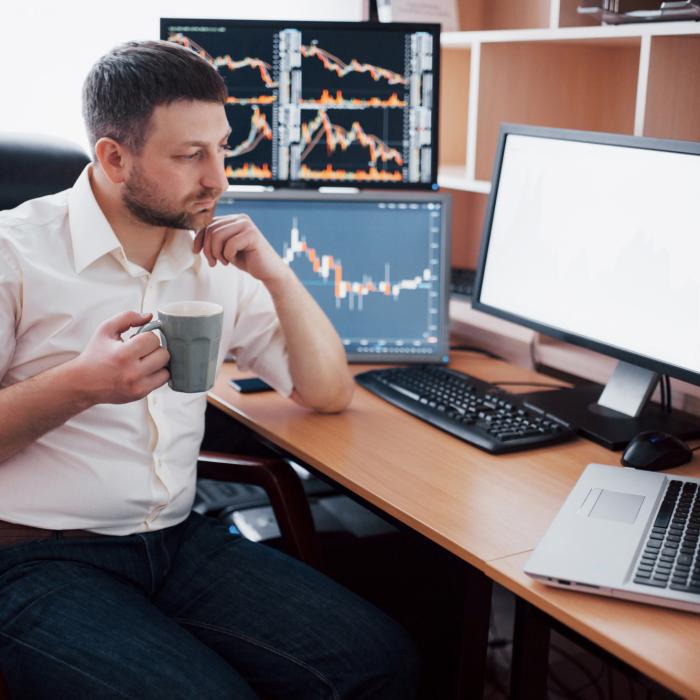 Ce se întâmplă cu acțiunile dacă brokerul intră în insolvență