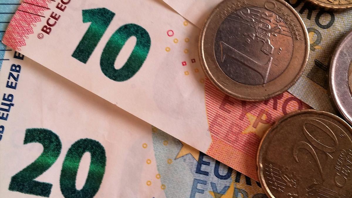 fonduri_europene_77357400