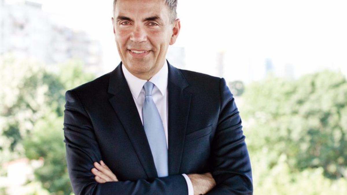 dragos_anastasiu_06043700