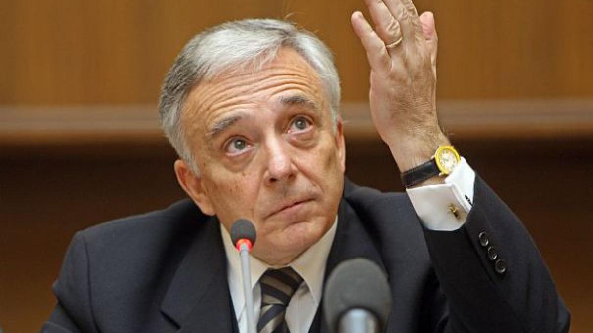 mugur_isarescu_71113200