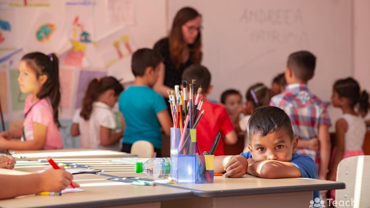 teach_for_romania_resize_19997600