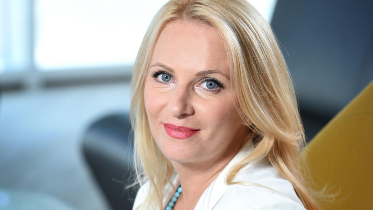 andreea_mihnea__hr_director__ey_romania_88707500