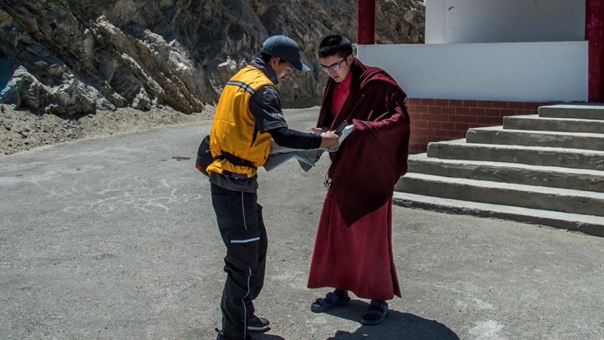 00amazonindia_9_jumbo_01310200