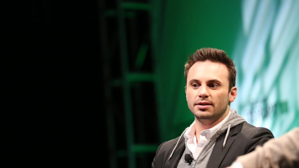 brendan_iribe_oculus3_18014400