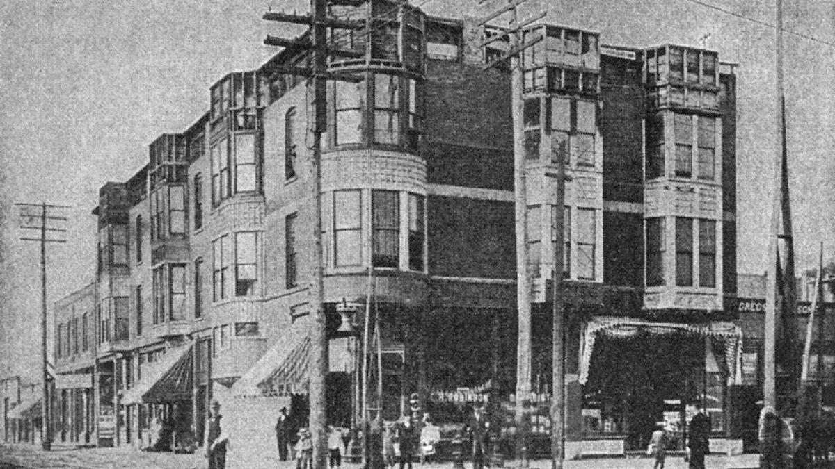 h__h__holmes_castle_39559800