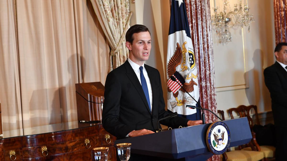 43657633721_eb022ee7d7_b_09999300