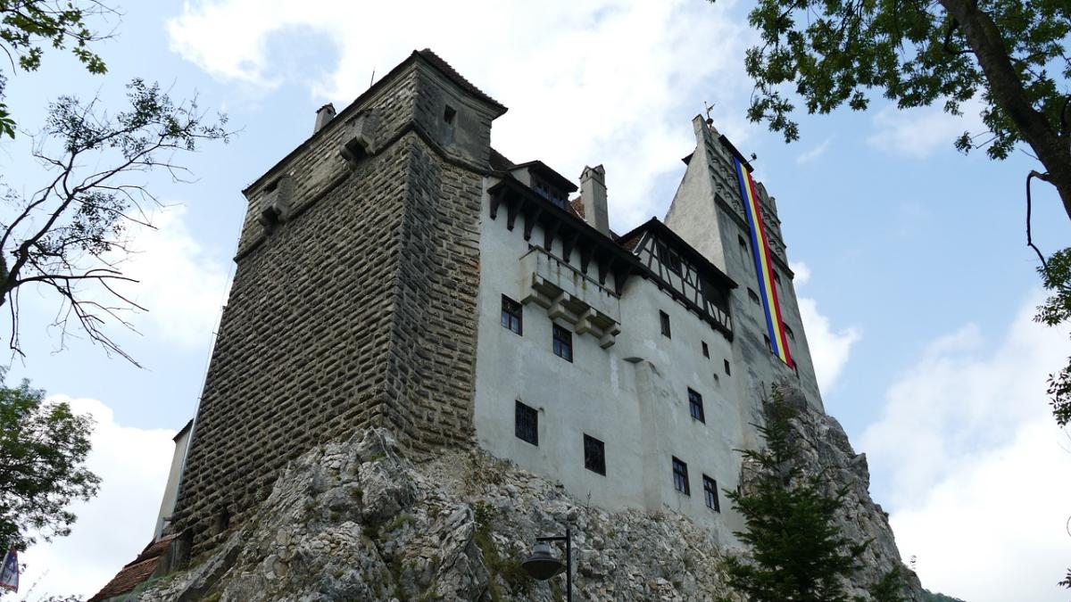 bran_3667315_1280_98985100