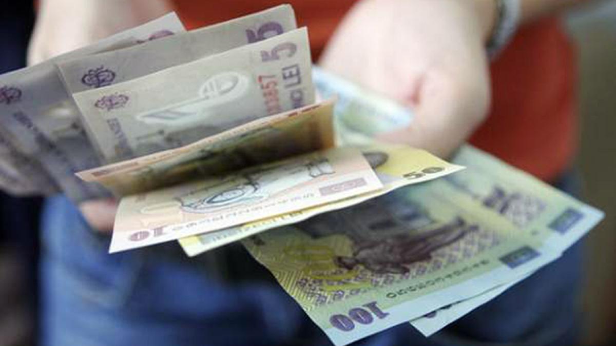 romanii_pot_contracta_credite_cu_27_40_mai_mici_fata_de_cele_de_dinaintea_noilor_norme_bnr_analiza_finzoom_40957500