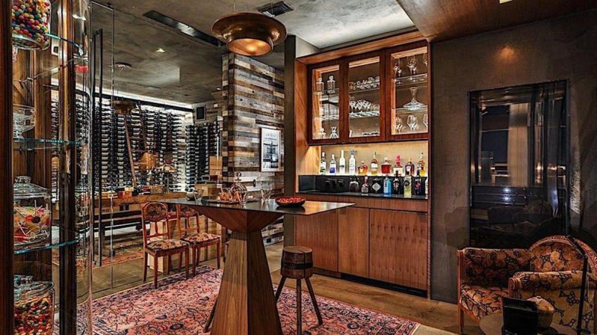 Vila FENOMEN, de vânzare în Los Angeles  FOTO, VIDEO