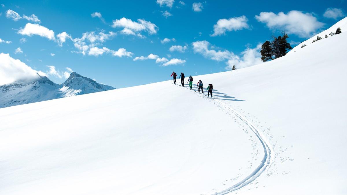 ducye6dwsaaqnri_07935100