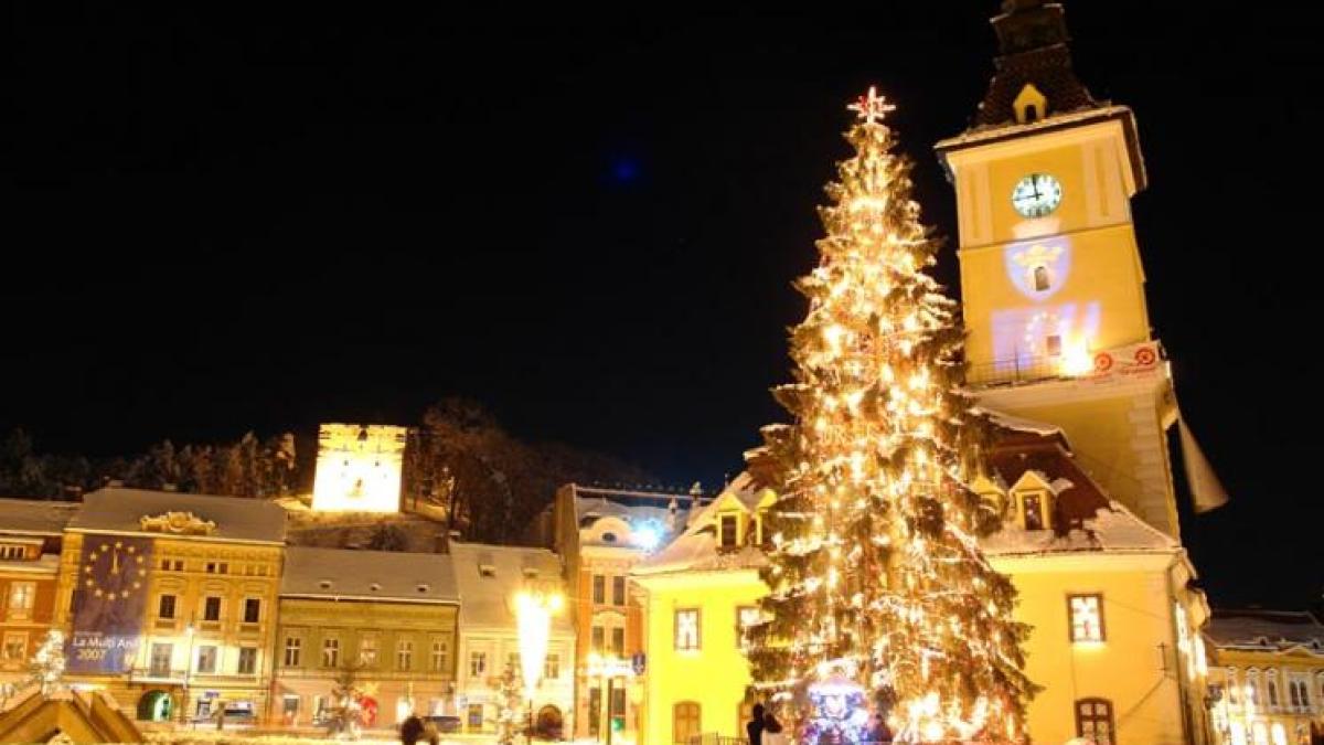brasov_craciun_piata_sfatului_00596400