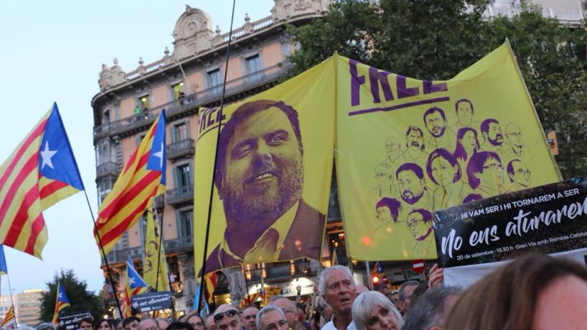 junqueras_fb_85098800