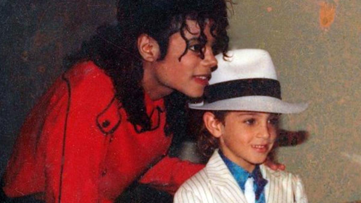 Documentarul Leaving Neverland, lovește și industria modei VIDEO