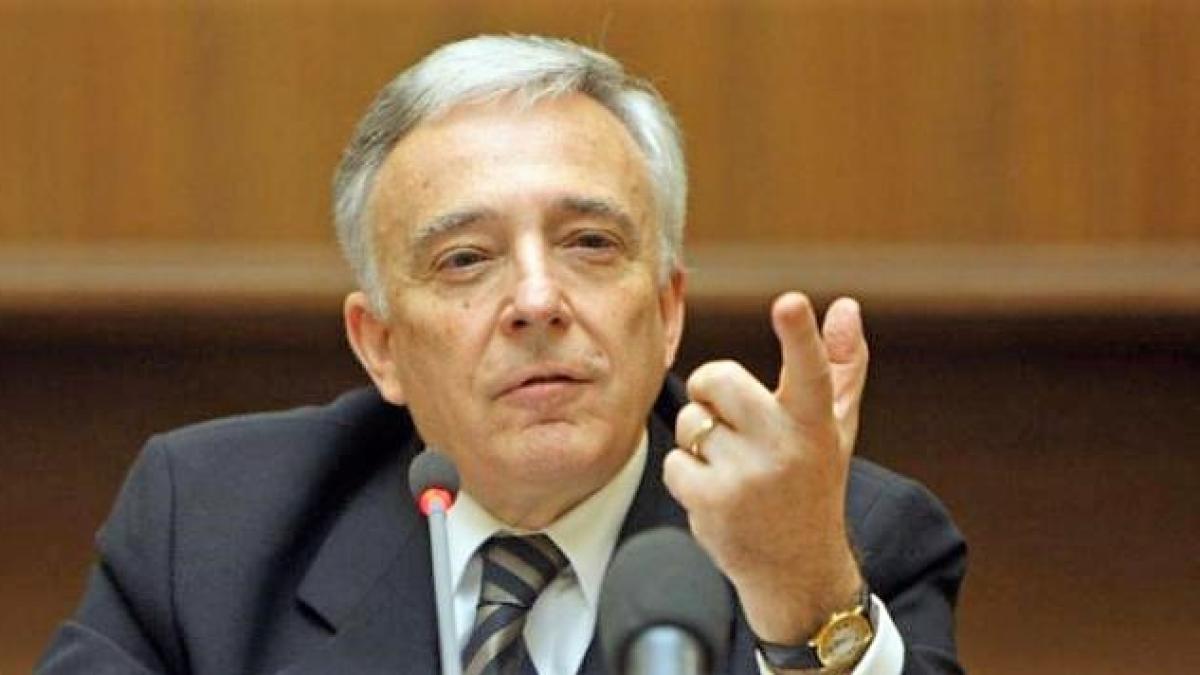 mugur_isarescu2_28121000