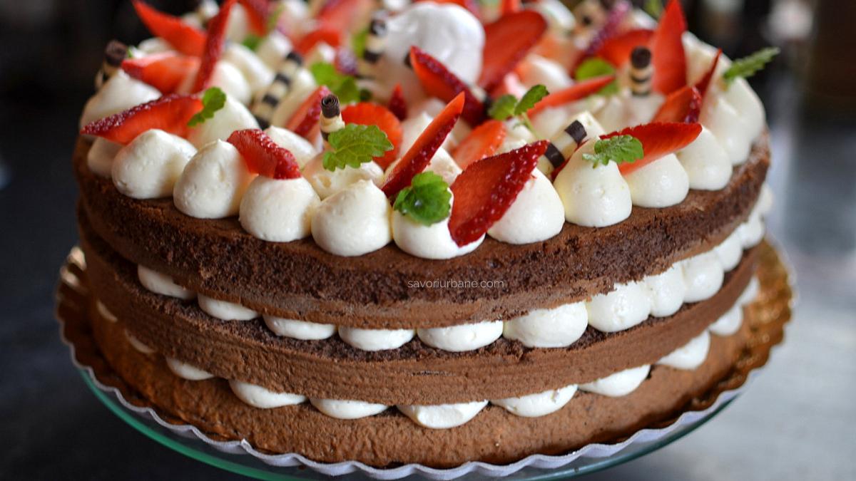 tort_de_capsuni_cu_crema_de_mascarpone_cu_vanilie_reteta_savori_urbane_45668000
