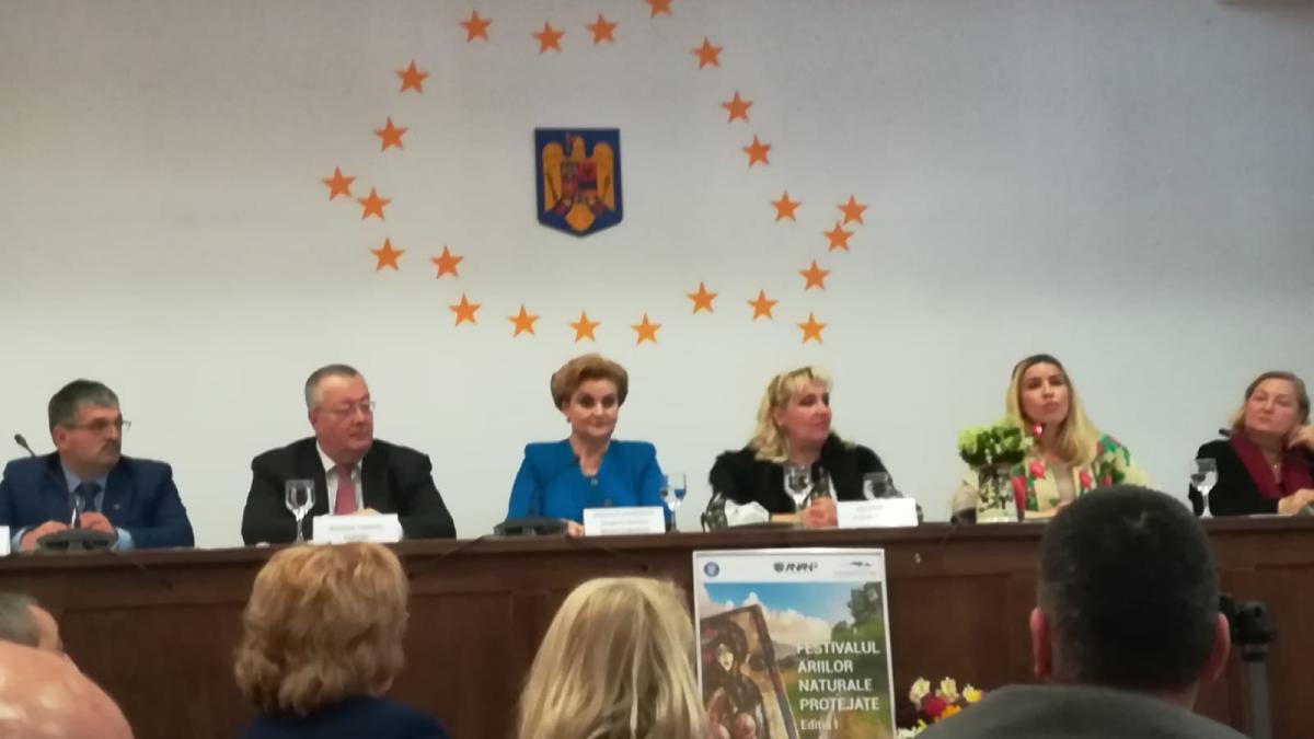 whatsapp_image_2019_04_19_at_10_13_06_83409100