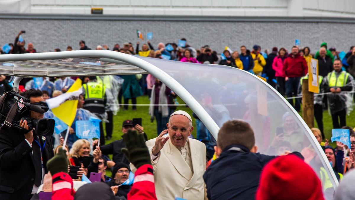 papa_francisc_31681700