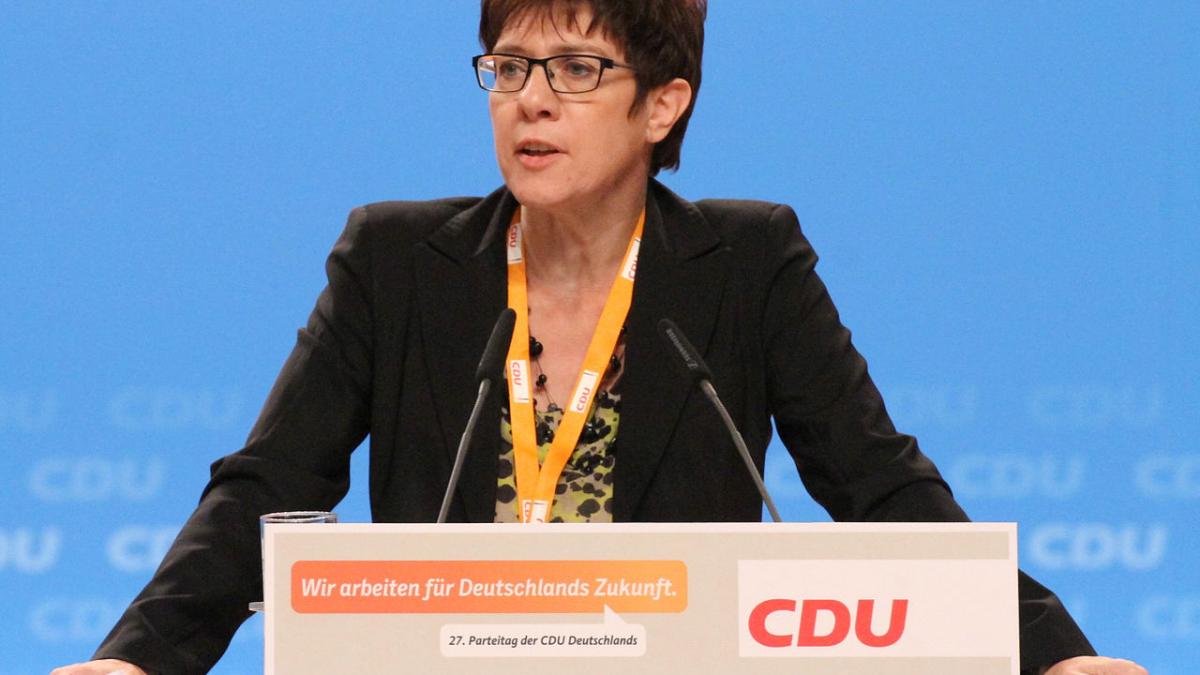 kramp_karrenbauer_wi_82875000