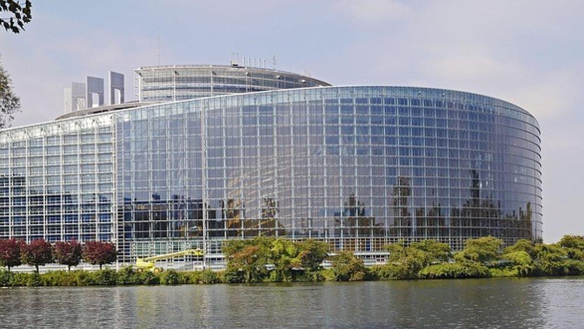 parlament_european_90173300