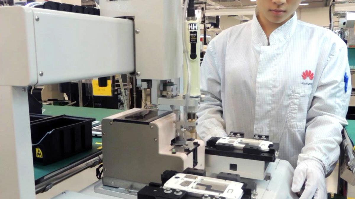 huawei_screwdriver_machine_24091700