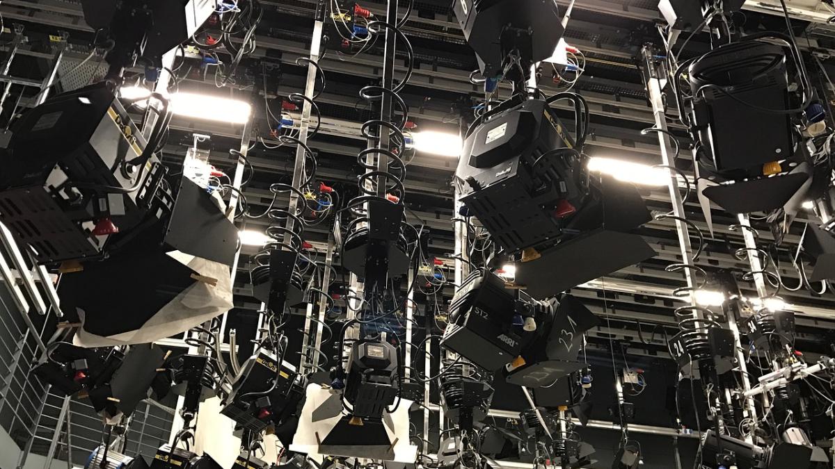 studio_de_televiziune_17648000