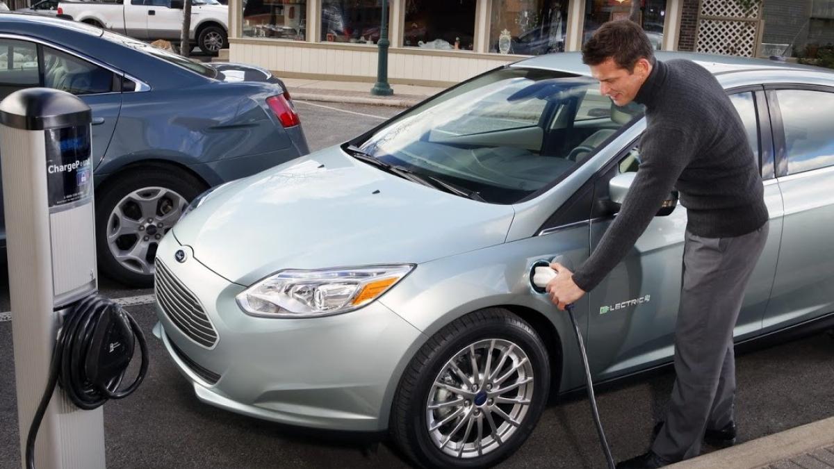 masina_electrica2_25225300