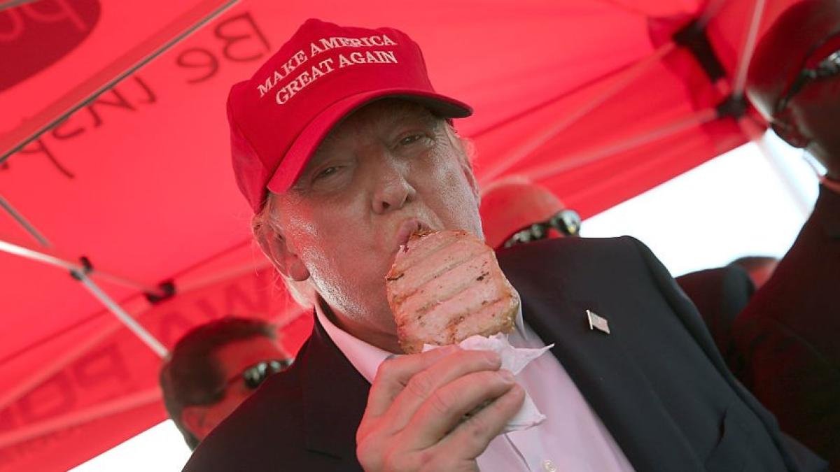 trump_mananca_10716000