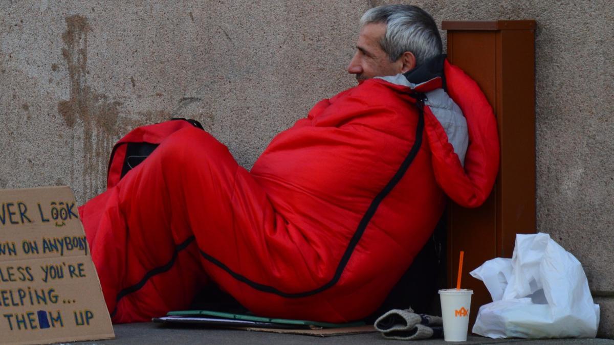 fara_adapost_44181000