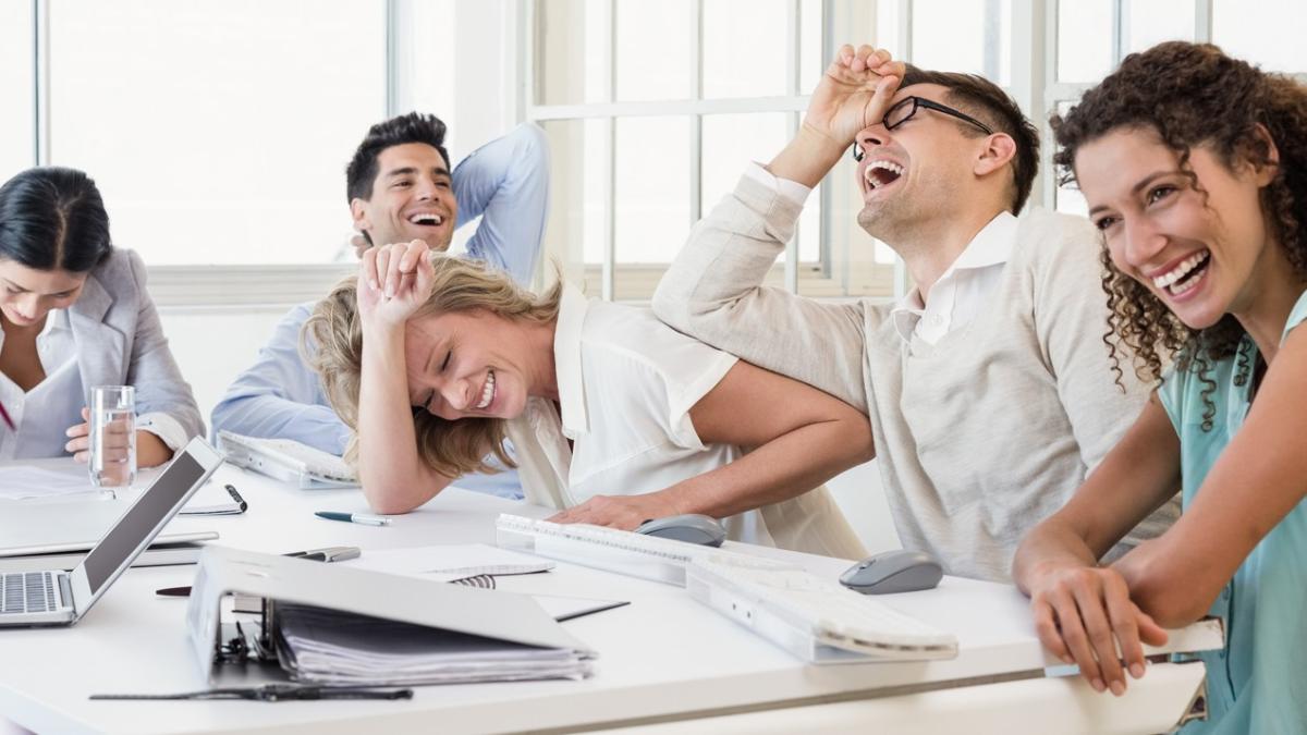 salariati_fericiti_15690600