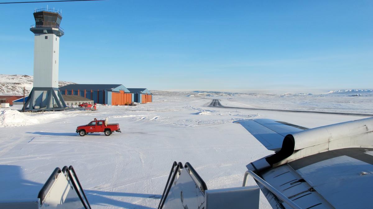 baza_aeriana_de_la_tule_67389900