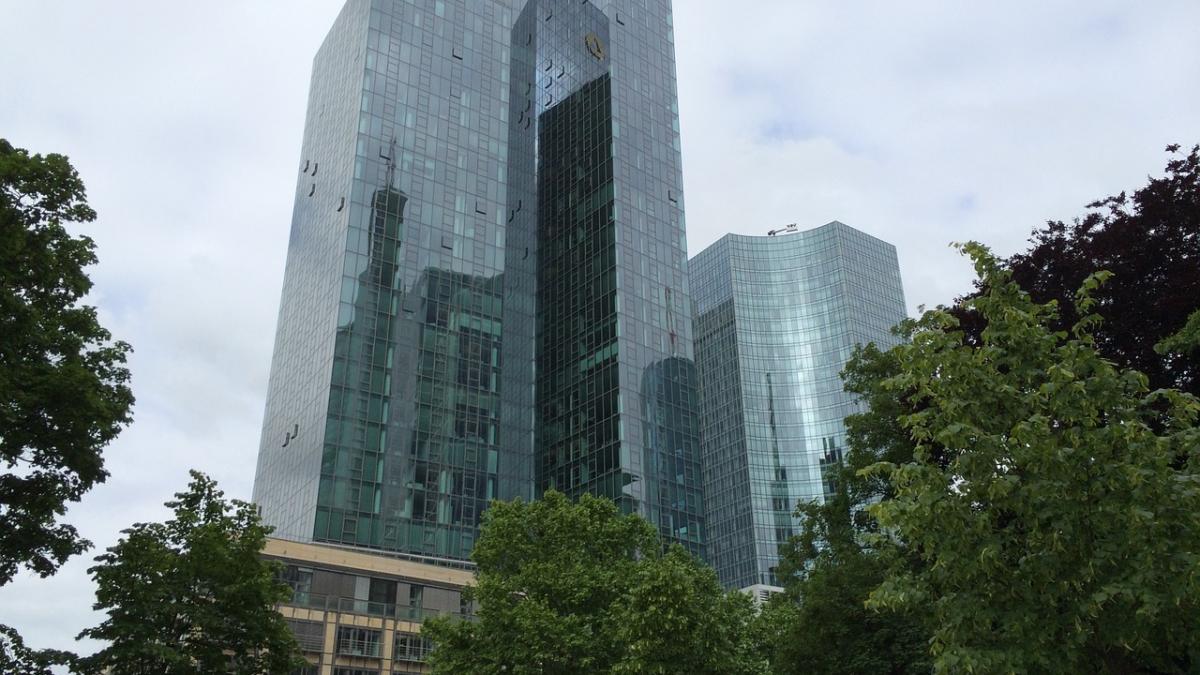 commerzbank_67707000