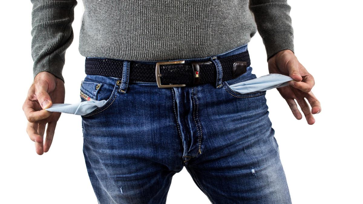 bust_2794420_1920_02656700