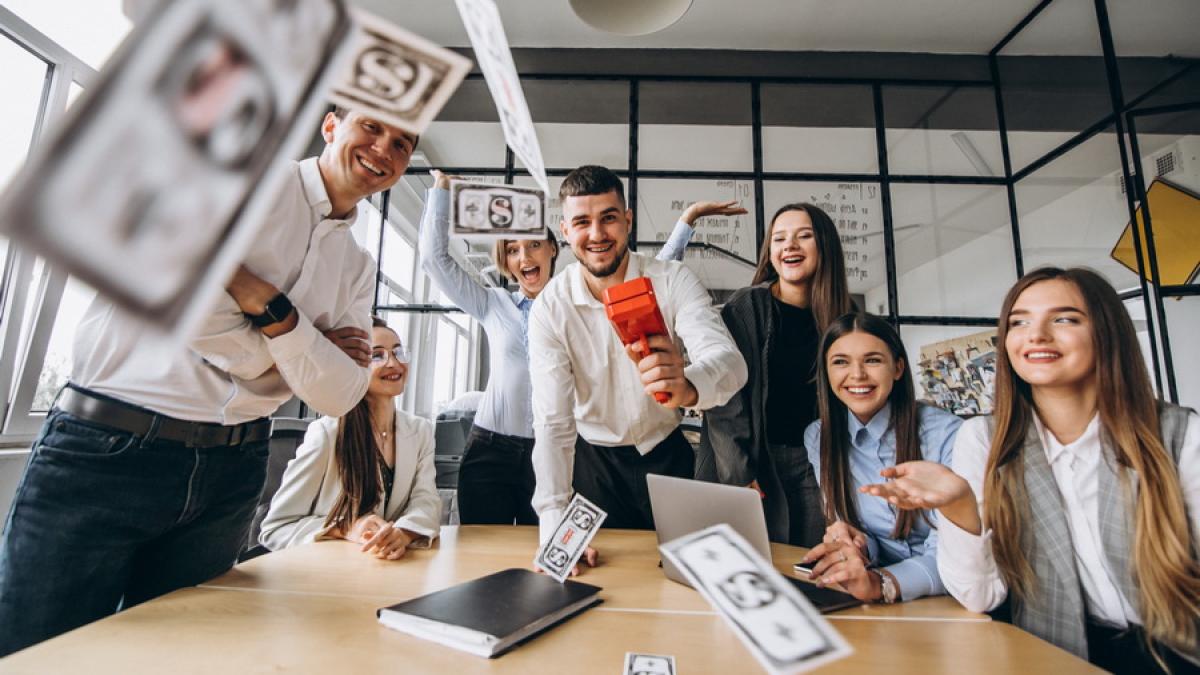 angajati_bani_41060900