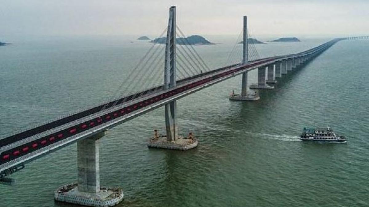 Altă minune în China. Cel mai lung și mai complex pod din lume VIDEO